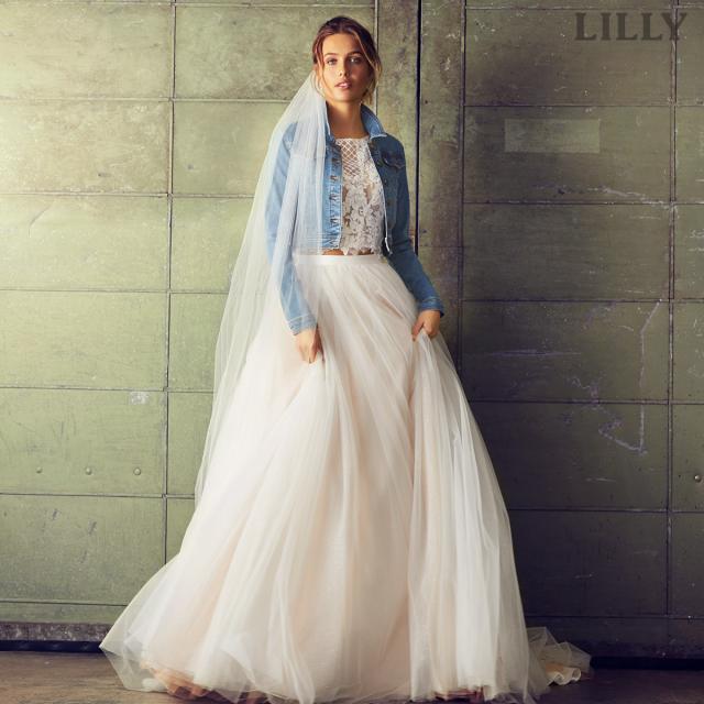 Click to download photo