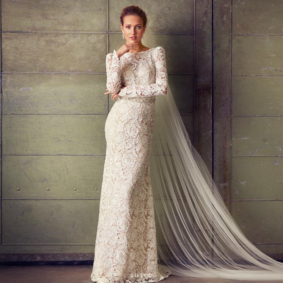 Column wedding Dress with long sleeves